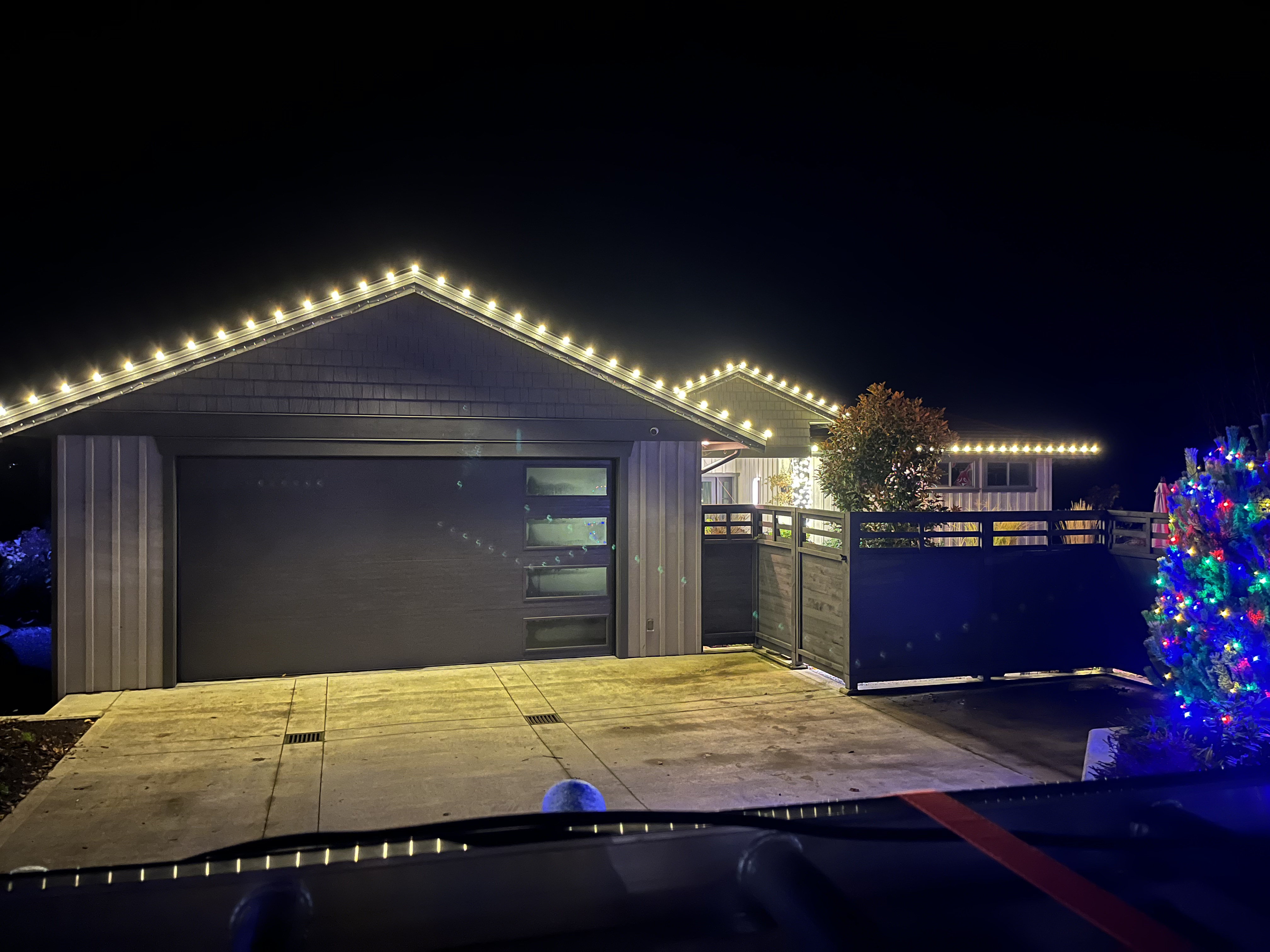 Warm white roofline Christmas lighting West Sechelt BC